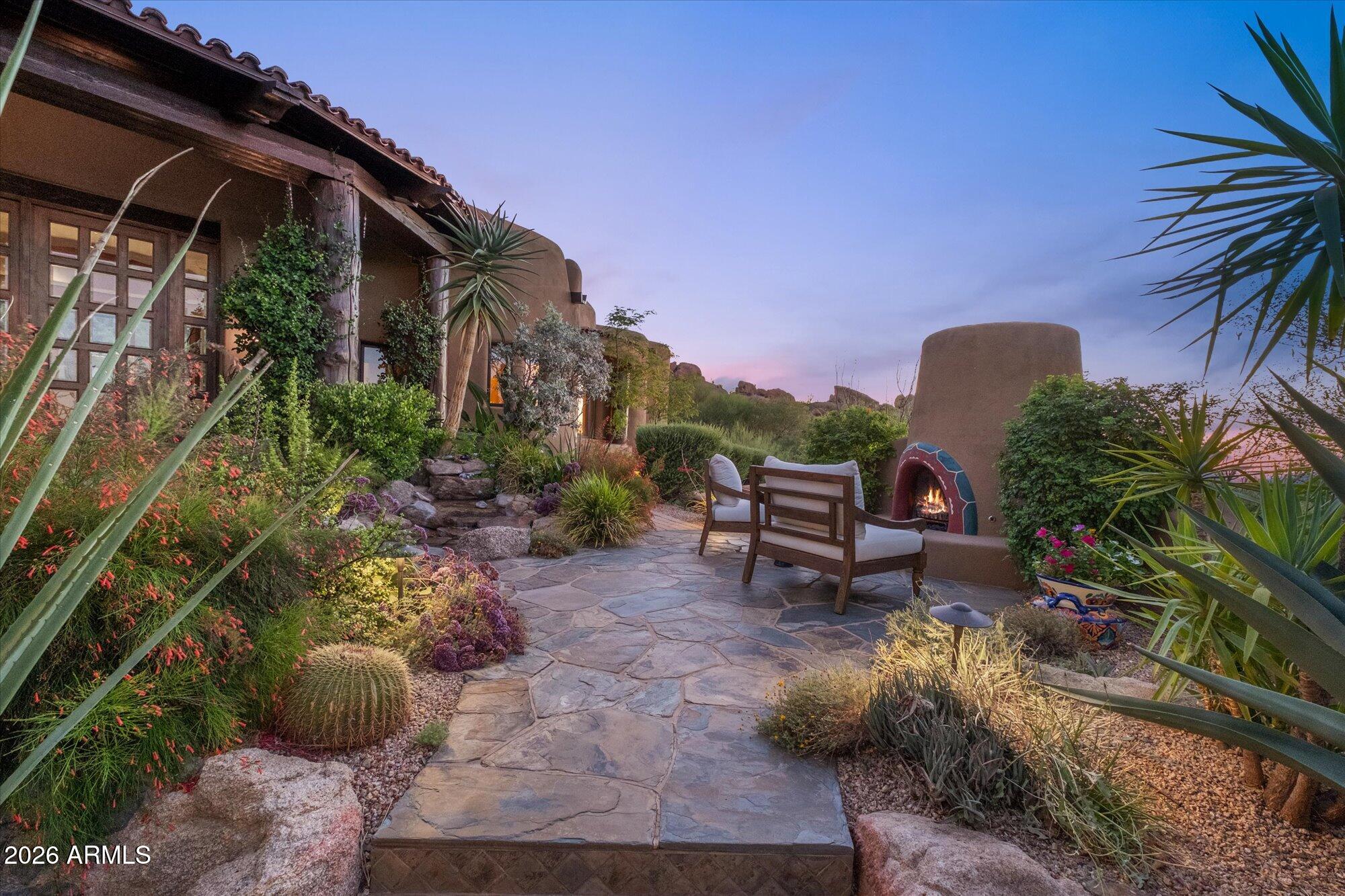 11237 E TROON MOUNTAIN Drive