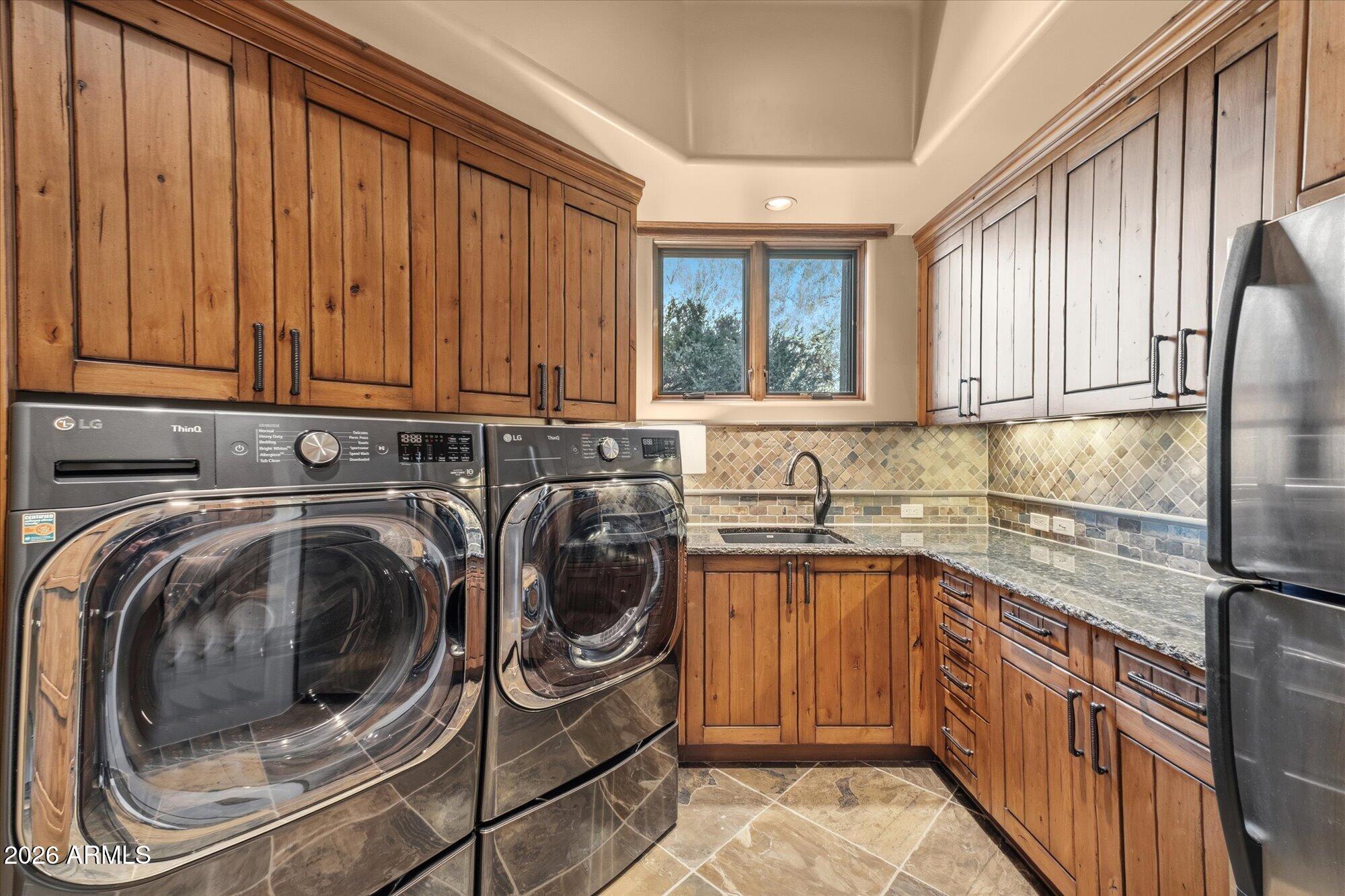 11237 E TROON MOUNTAIN Drive