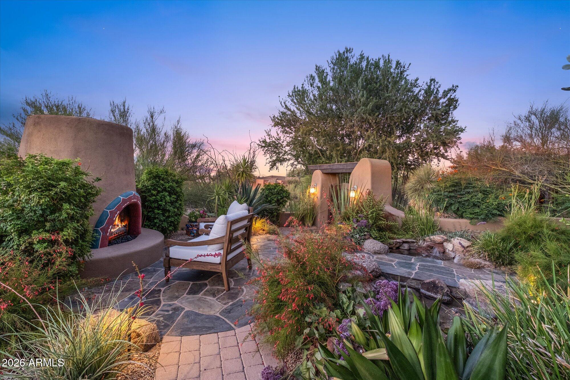 11237 E TROON MOUNTAIN Drive
