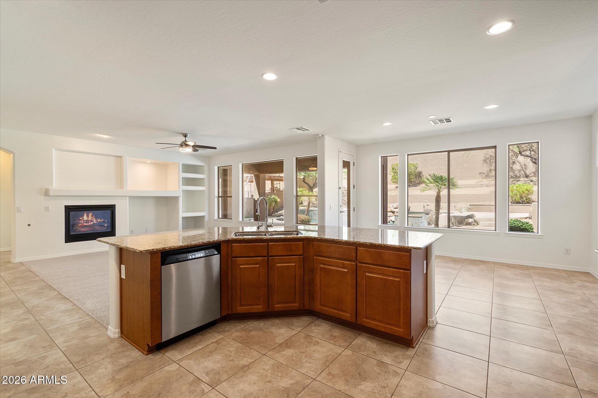 2406 W OLD PAINT Trail