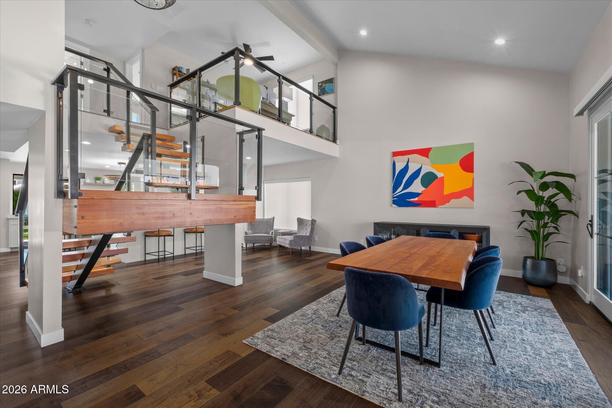 7522 E WOODSHIRE Cove