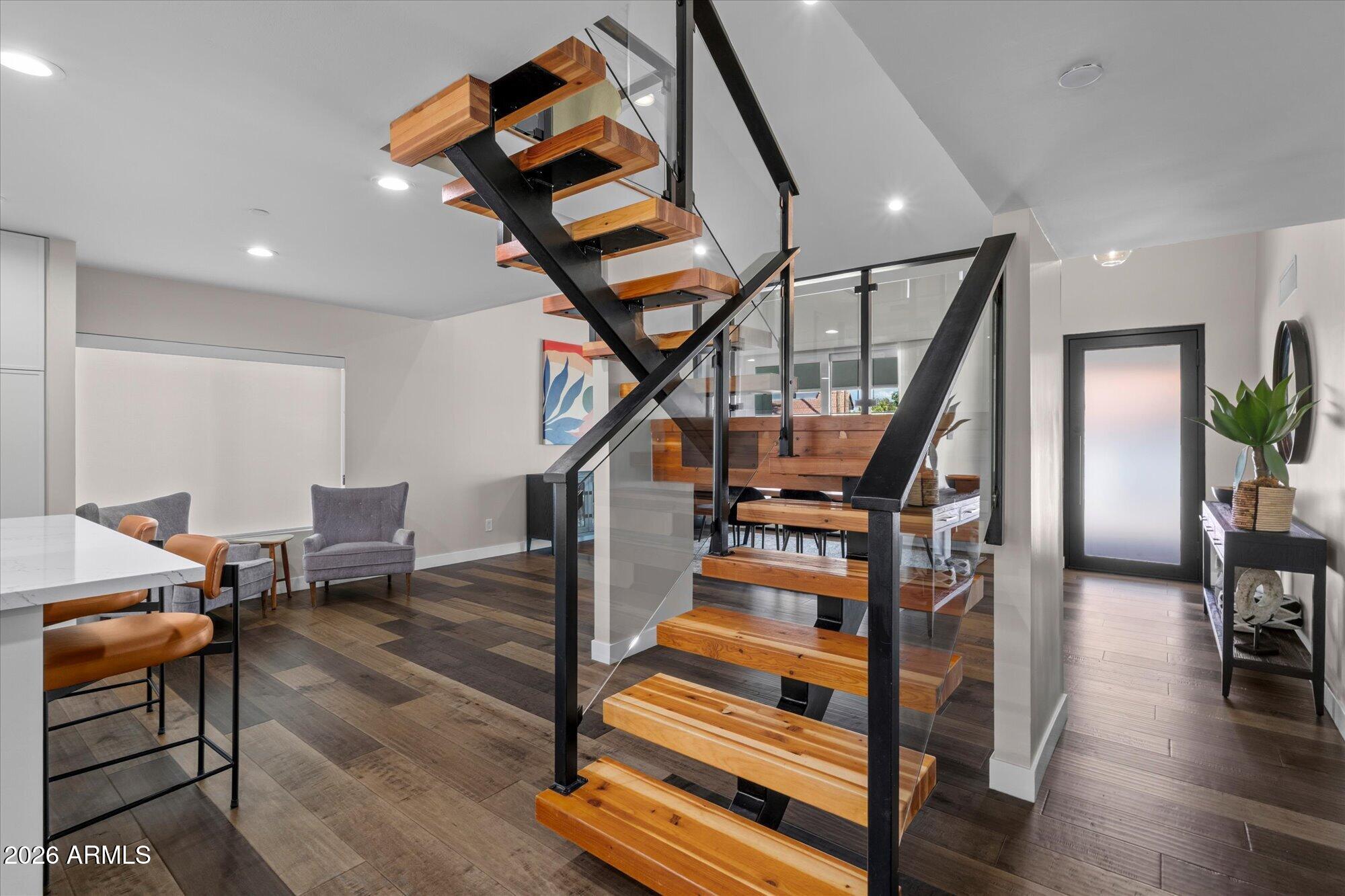 7522 E WOODSHIRE Cove