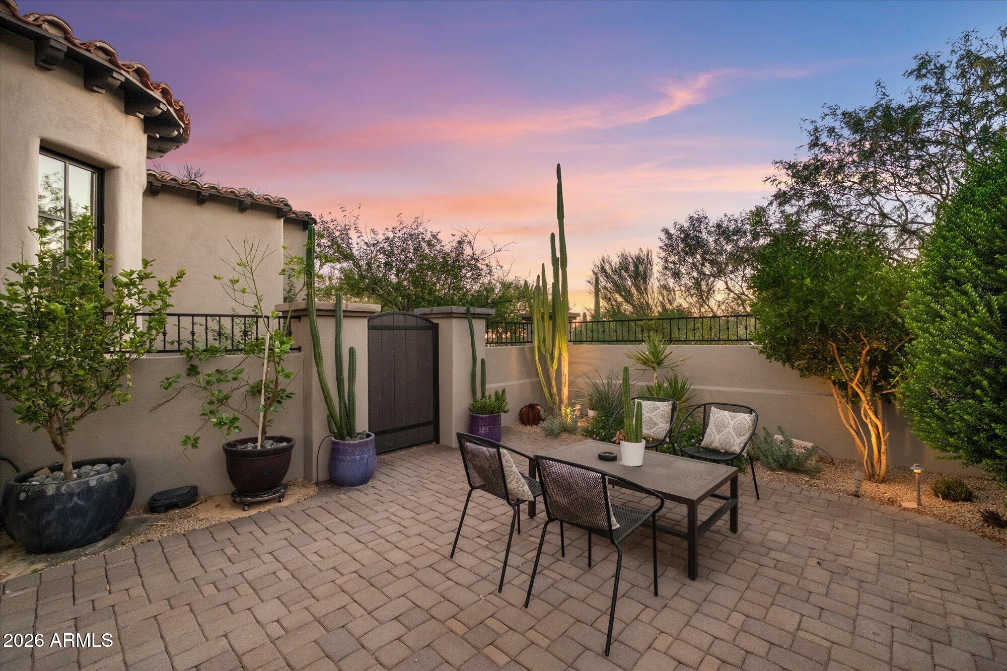 10890 E SUNDANCE Trail