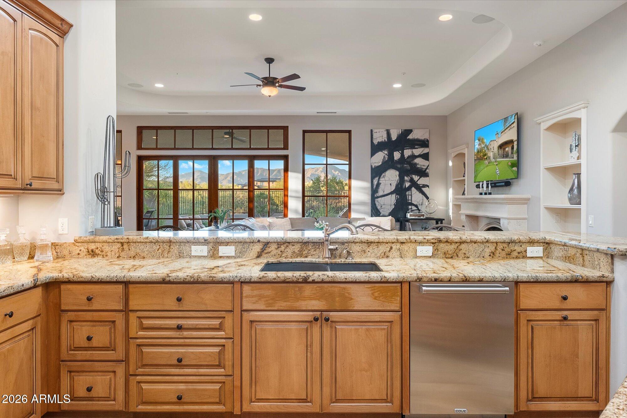 10890 E SUNDANCE Trail