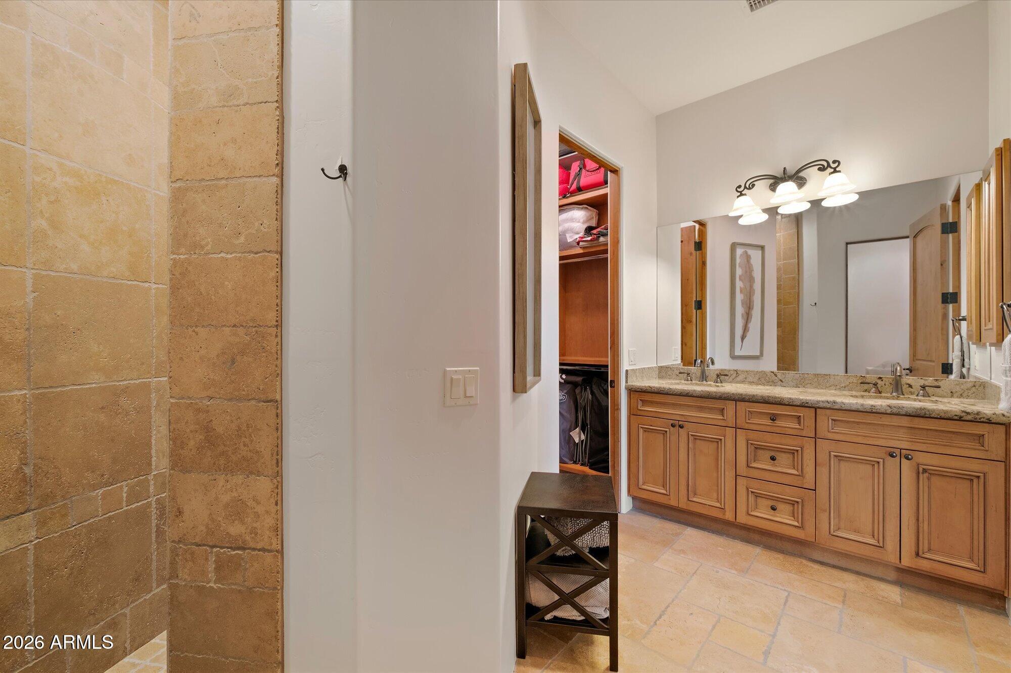 10890 E SUNDANCE Trail
