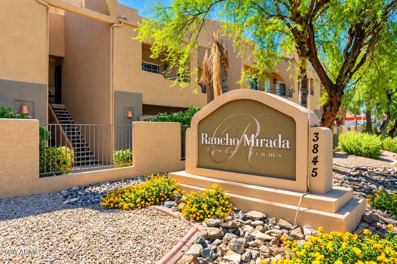 3845 E GREENWAY Road 111