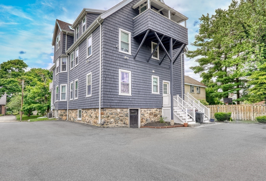 49 Clifford St # 49