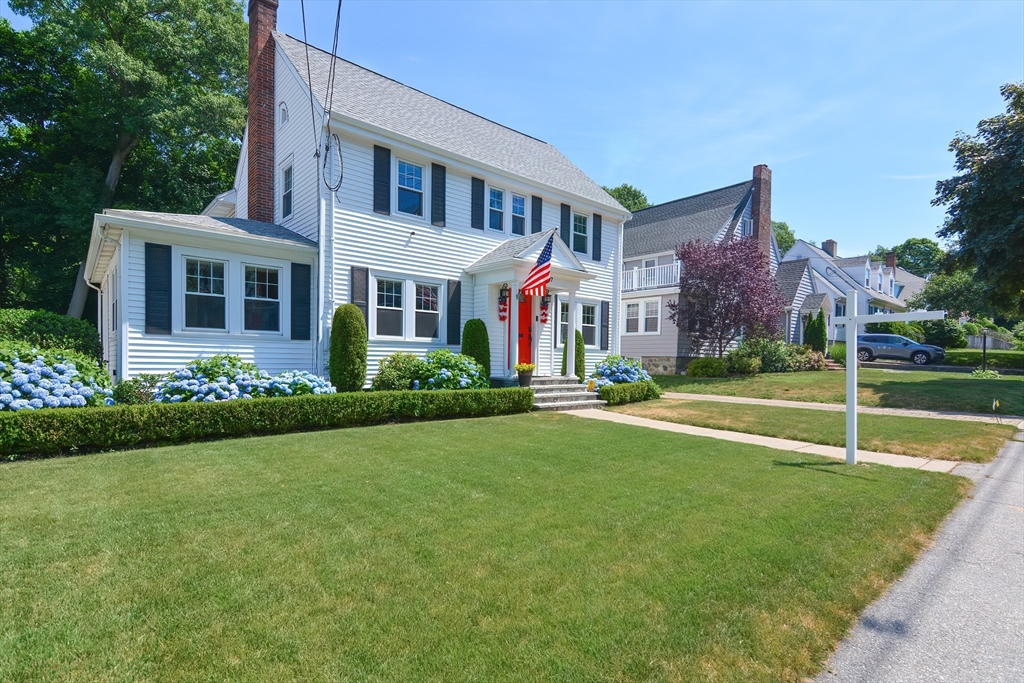 207 Lawrence Rd