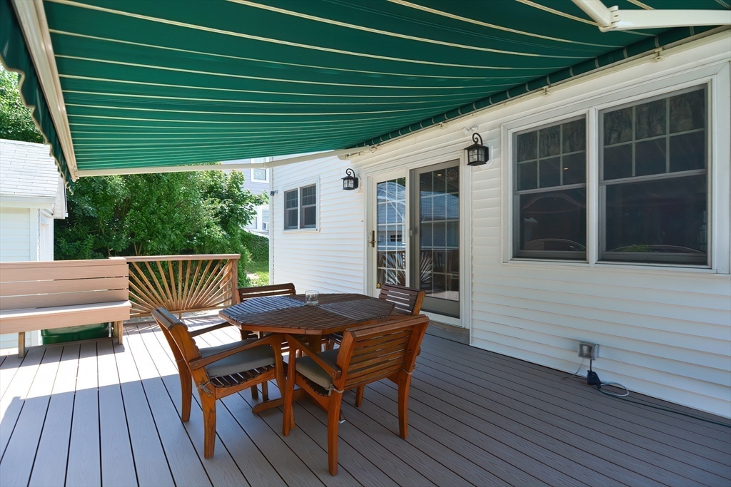 207 Lawrence Rd