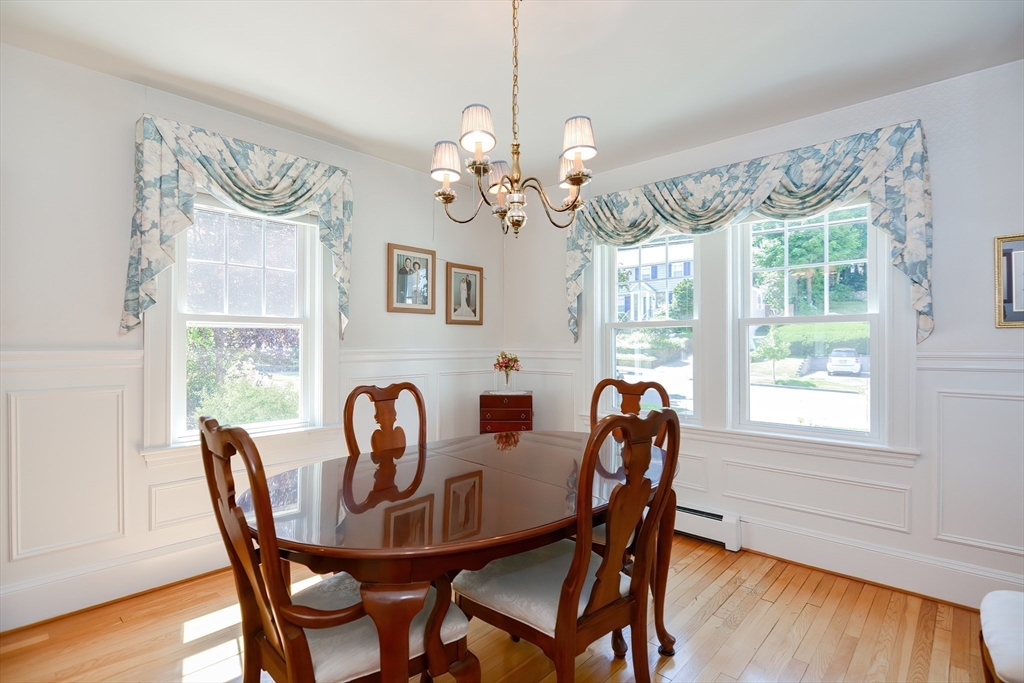 207 Lawrence Rd