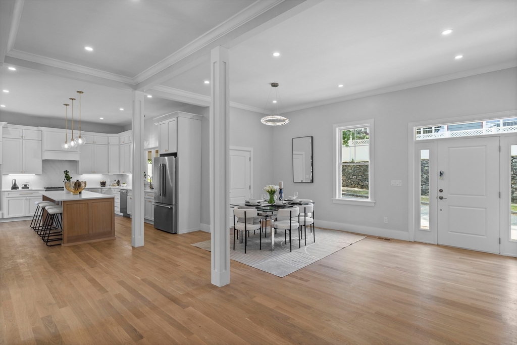 76 E Wyoming Ave