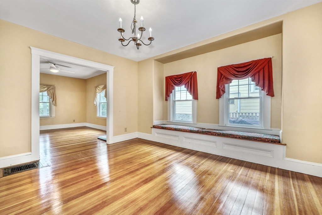 32 Batchelder Street