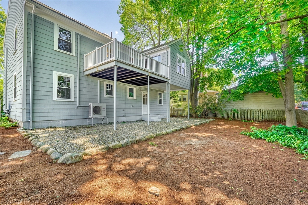 88 Hesseltine Avenue