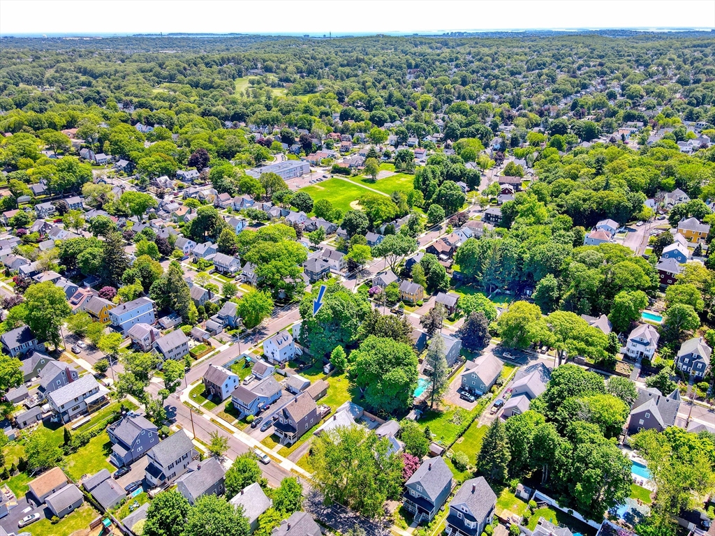 88 Hesseltine Avenue