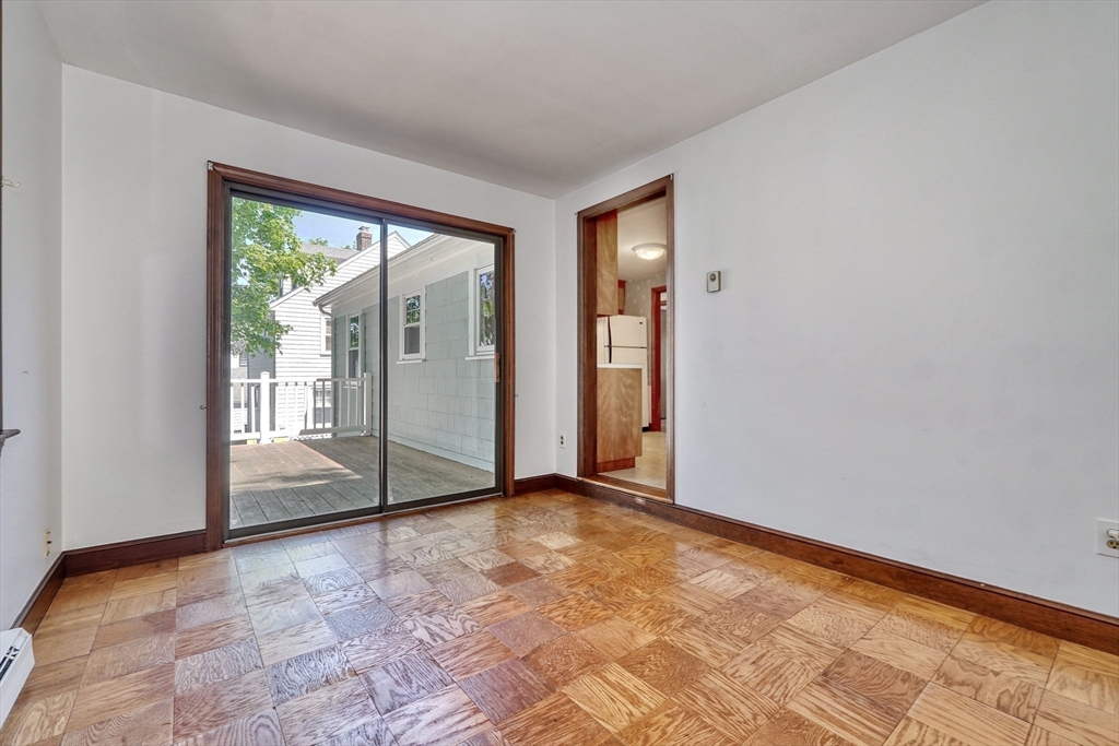 88 Hesseltine Avenue