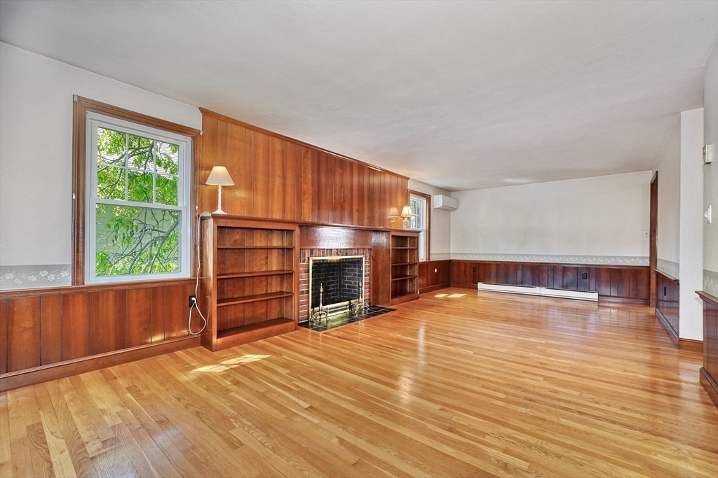 88 Hesseltine Avenue