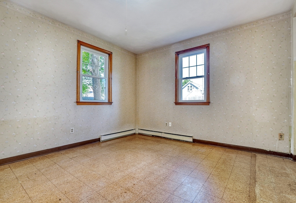 88 Hesseltine Avenue