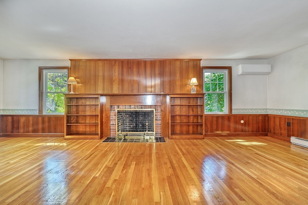 88 Hesseltine Avenue