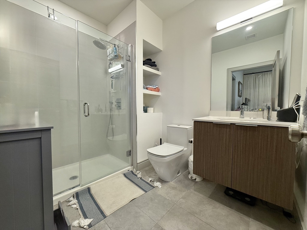 101 N Beacon St # 101