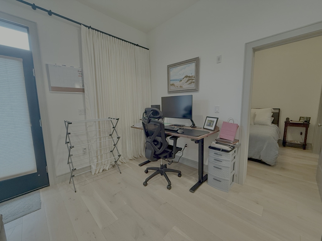 101 N Beacon St # 101