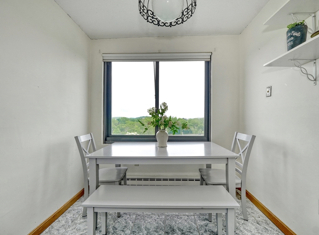 49 Melrose St Unit: 7F