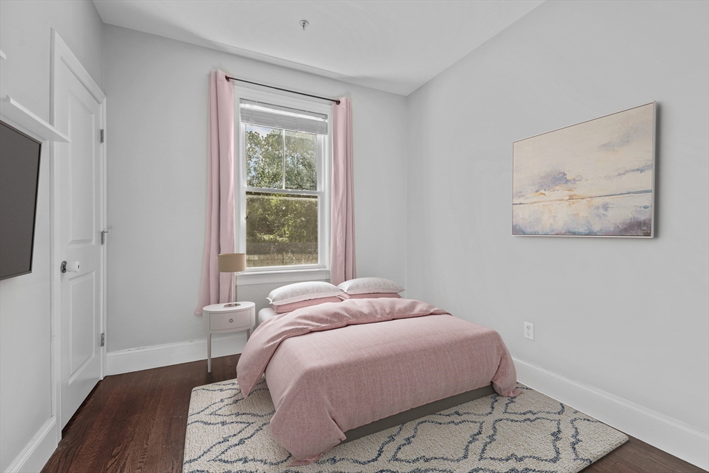 407 Pleasant St. # 1A, Melrose Unit: 1A