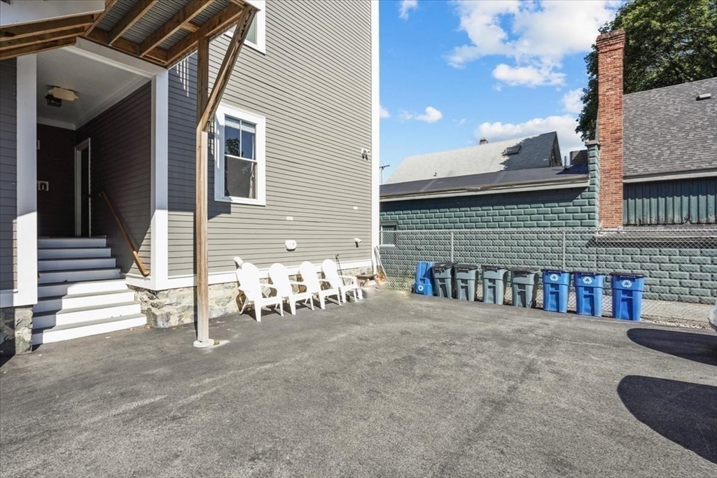 407 Pleasant St. # 1A, Melrose Unit: 1A