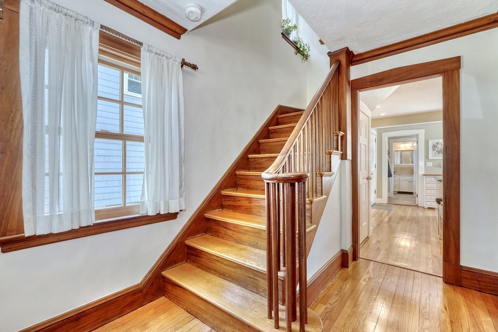 67 Lovell Rd