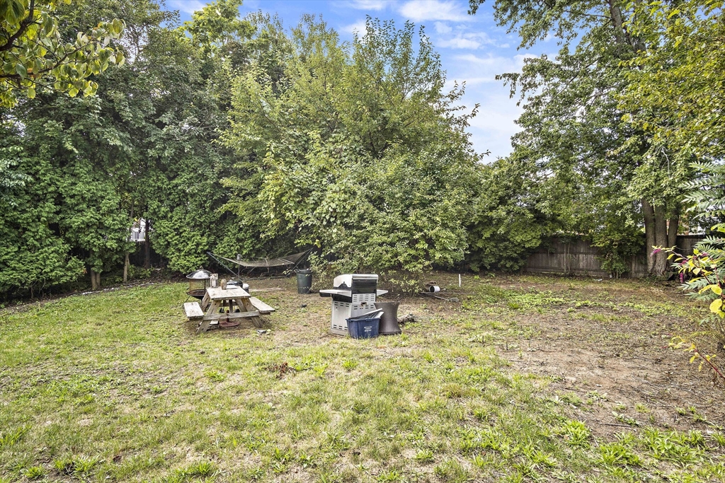 263 Riverside Ave # 1