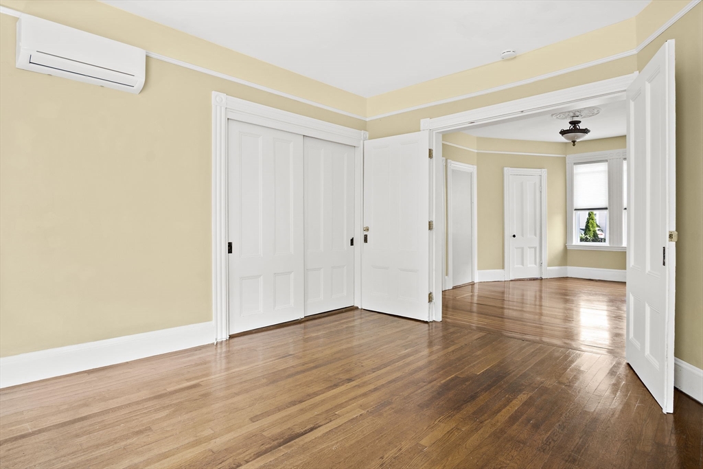 263 Riverside Ave # 1