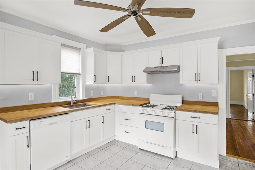 263 Riverside Ave # 1