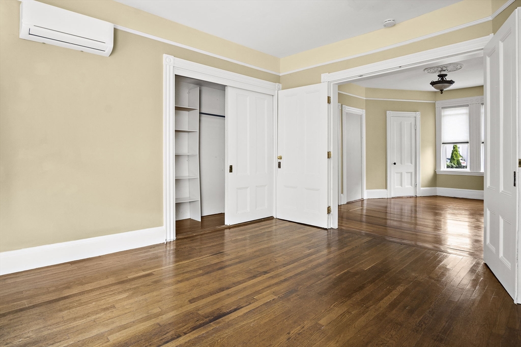 263 Riverside Ave # 1