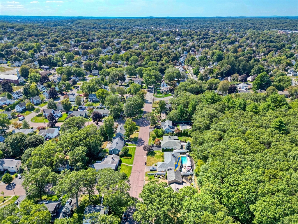118 North Woodcrest Drive