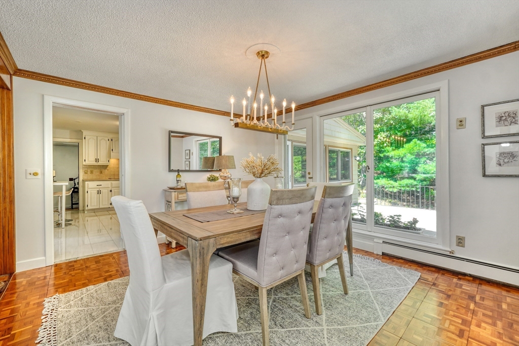 118 North Woodcrest Drive