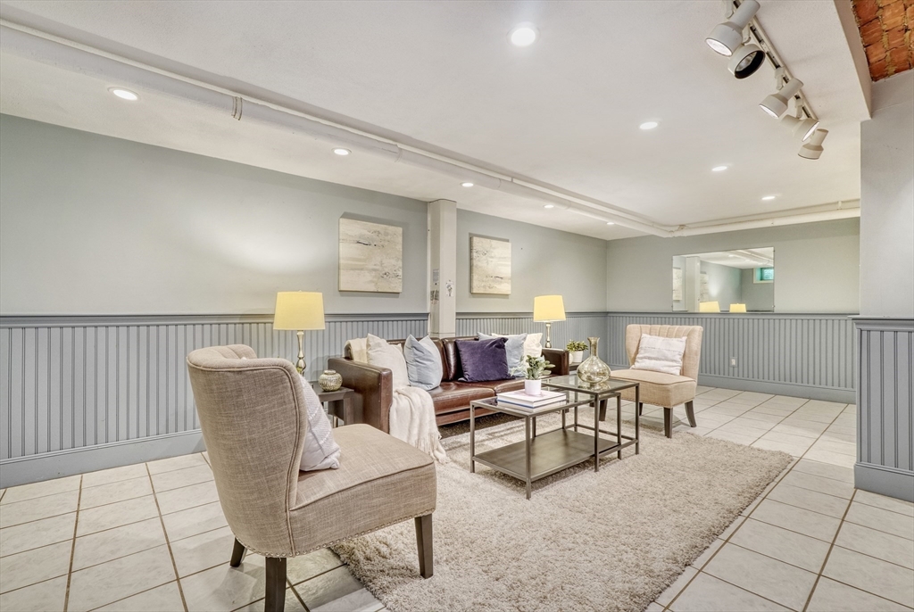 46 Country Club Road