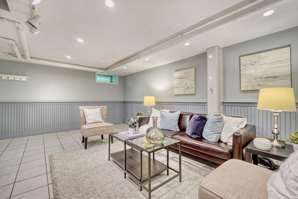 46 Country Club Road