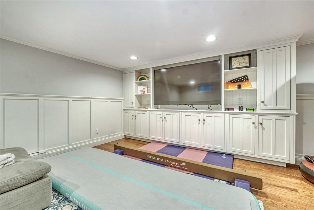 65 Lincoln Street, Melrose