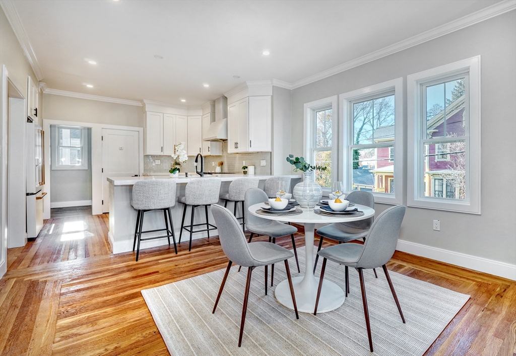 114-116 West Wyoming # 2