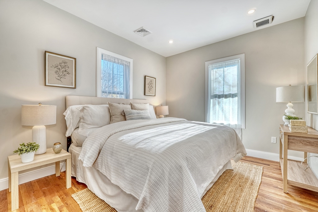 114-116 West Wyoming # 2