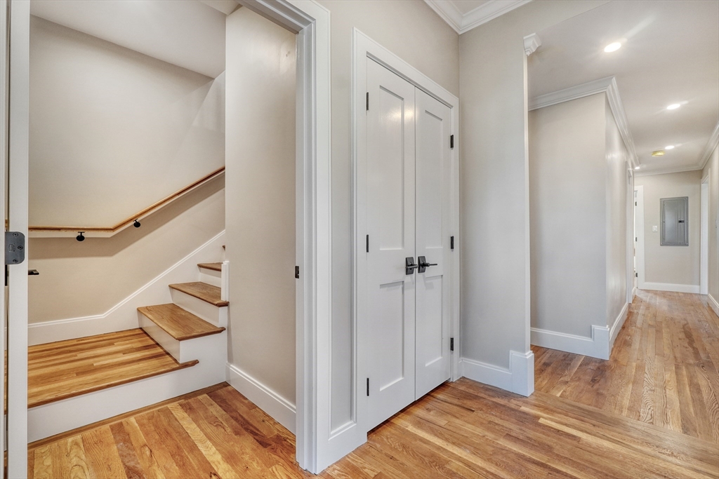 114-116 West Wyoming # 2