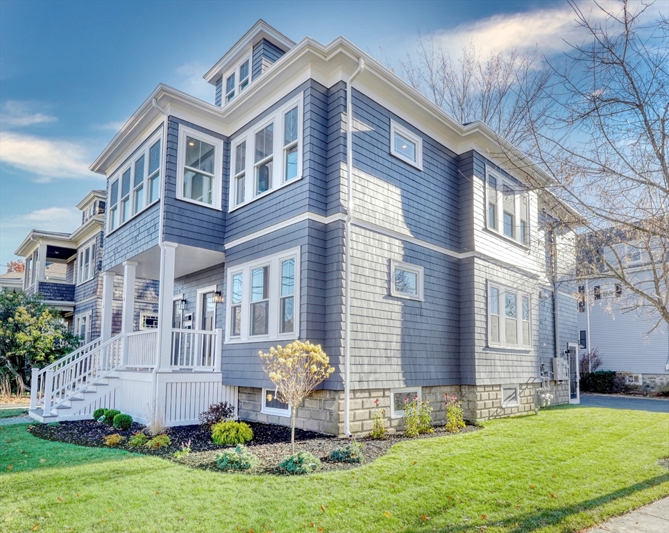 114-116 West Wyoming # 2