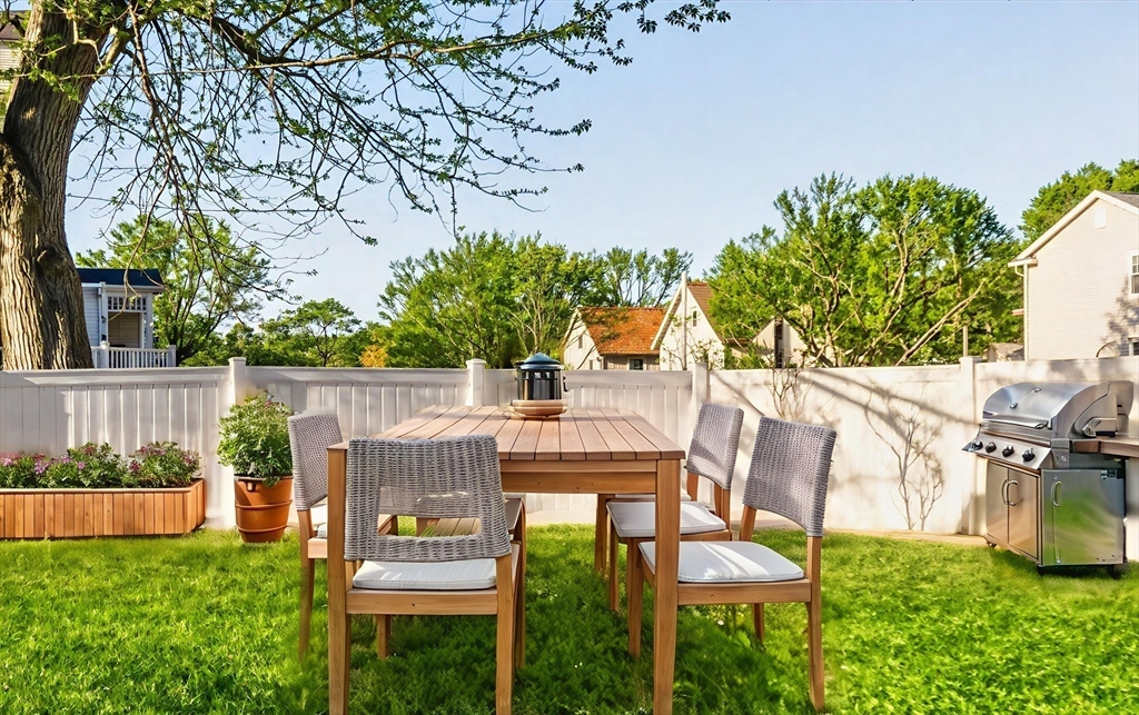 60 Frankin Street # 60