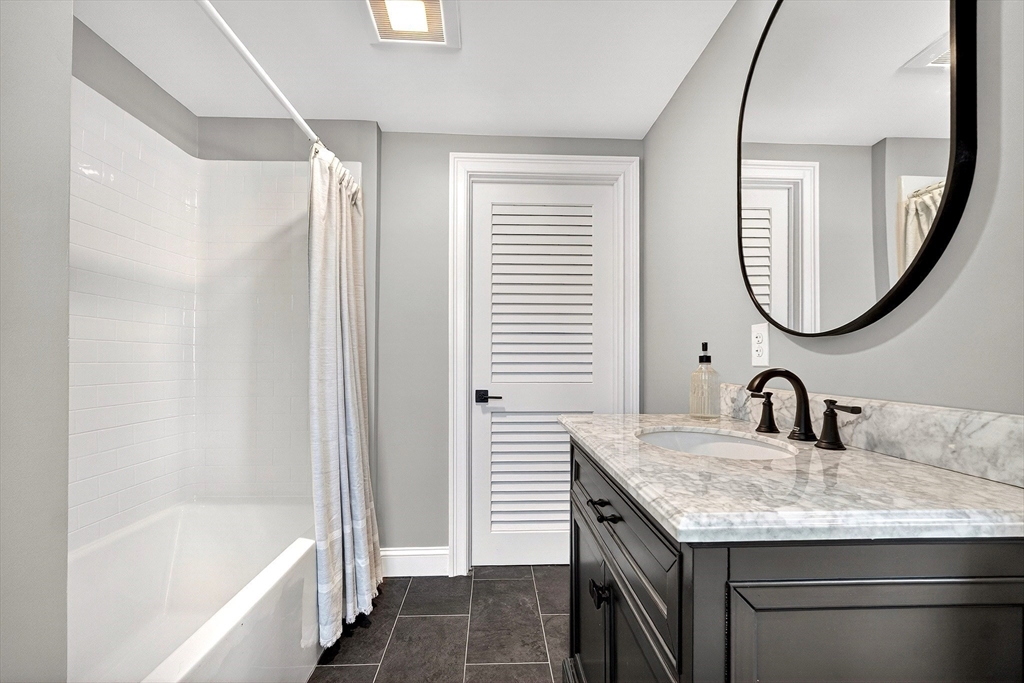 60 Frankin Street # 60