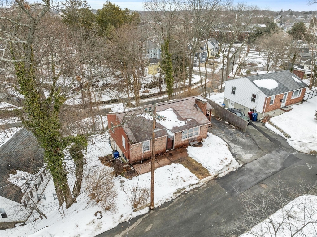 6 Colby Terrace