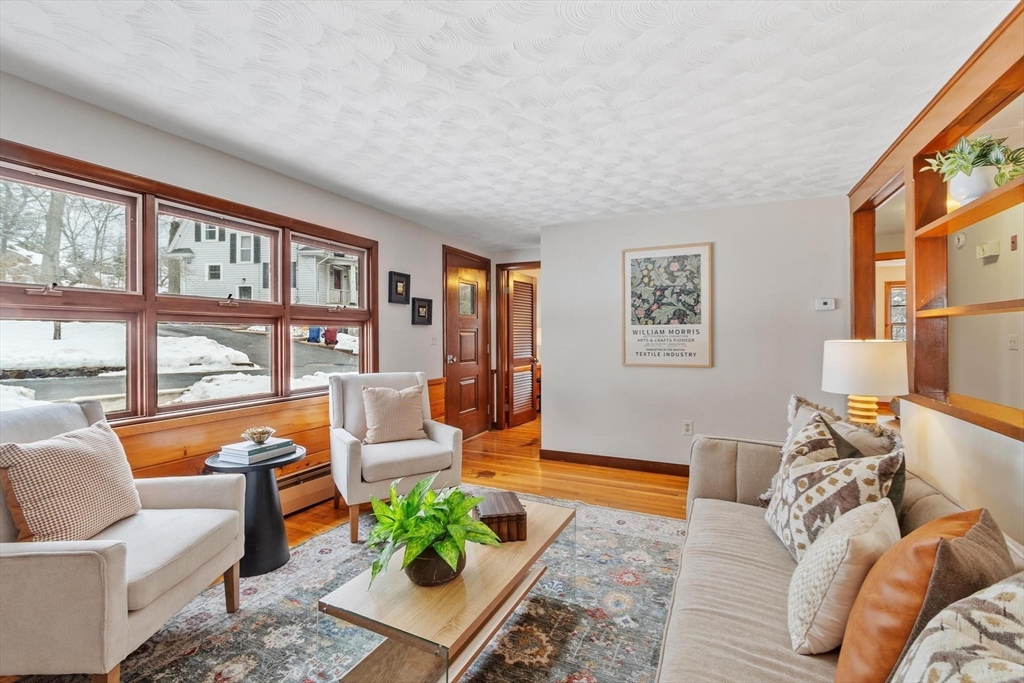 6 Colby Terrace