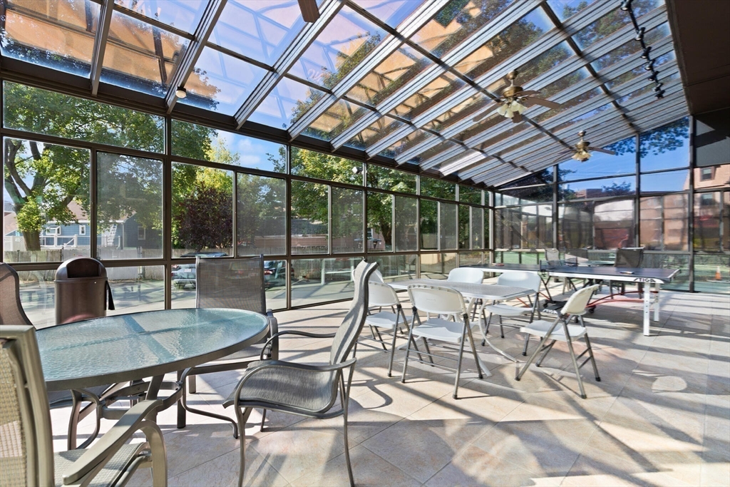 49 Melrose Street Unit: 1F