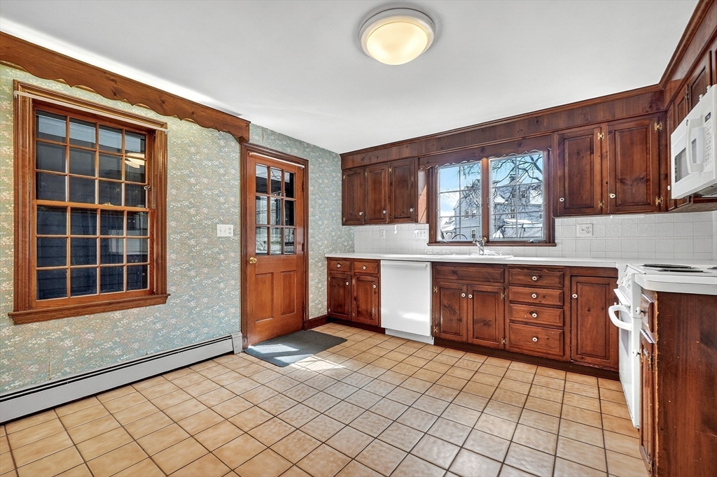 155 Bellevue Avenue