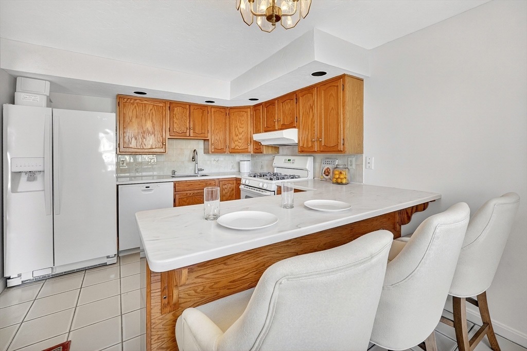 62 Vinton Street # 4