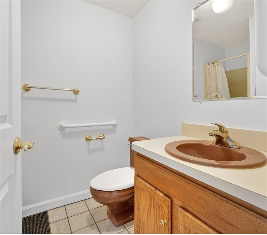 62 Vinton Street # 4