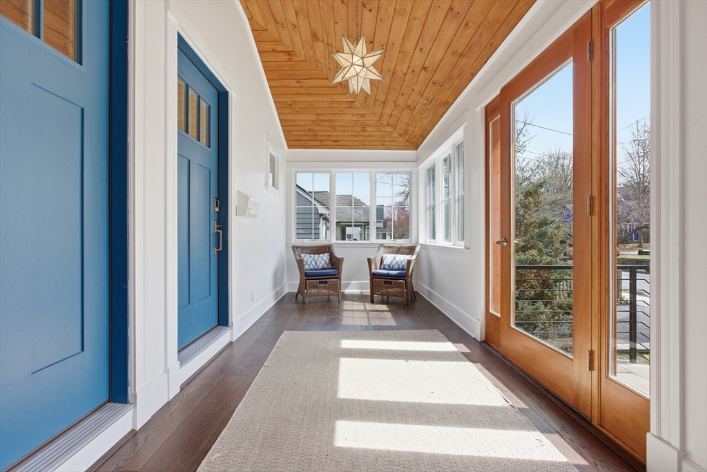 381 Washington Street